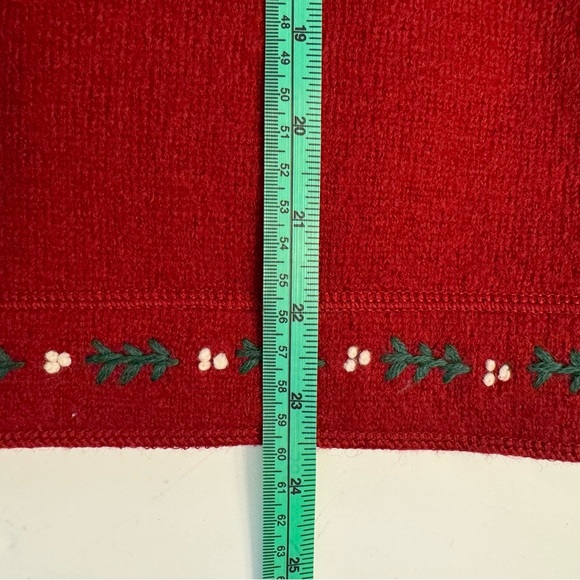 Woolrich 100% Wool Holiday Christmas Vest M Red Embroidered Santa Snowman Angel - Picture 8 of 11